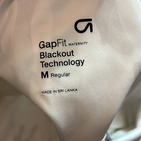 GAPfit Maternity White Camo Leggings Size Medium - Picture 2 of 2